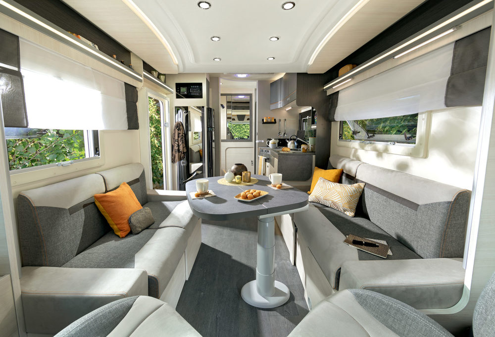 Volintegrierte Reisemobile : Chausson Volintegrierte Wohnmobil und