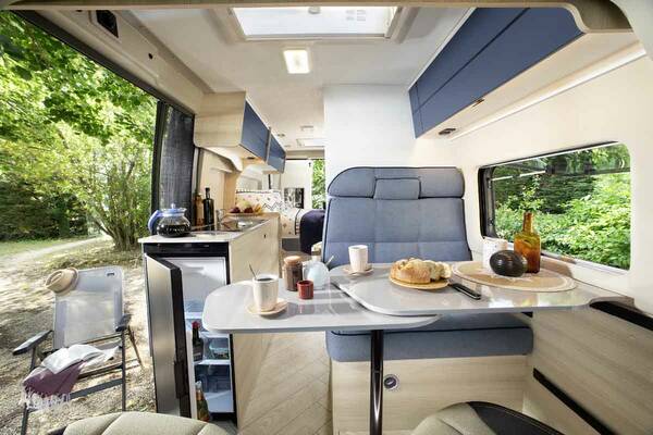 CHAUSSON_V594_FIRST_LIGHT_2026 (1)